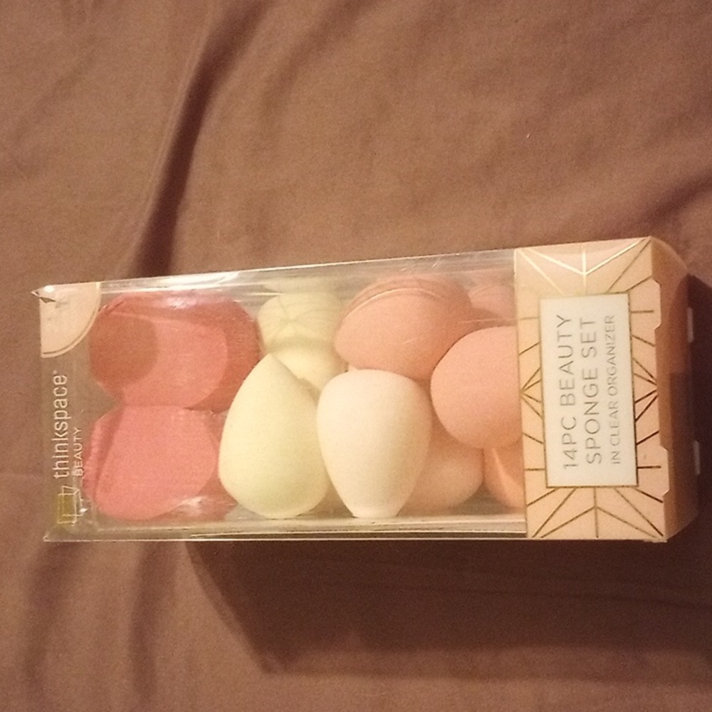 14-Piece Thinkspace Beauty Blending Sponge Set Plus Clear Organizer (Pink
